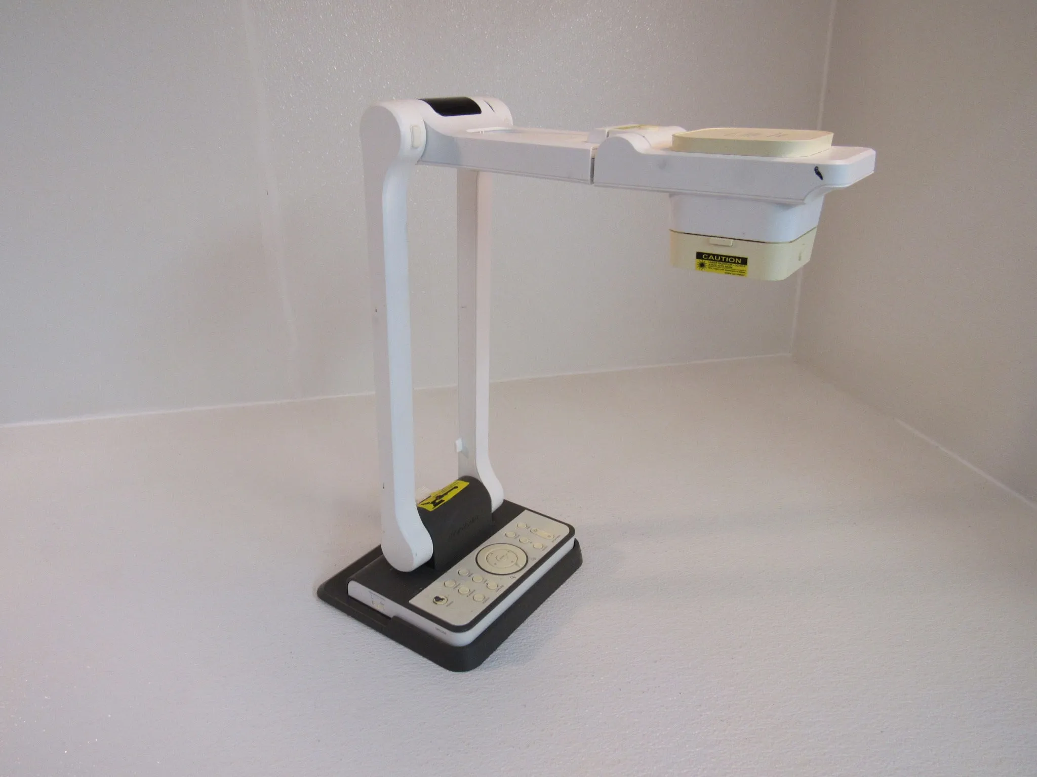 AverMedia Document Camera AverVision 3.2MP 3X Optical Zoom 2X Averzoom SPC300 -- Used