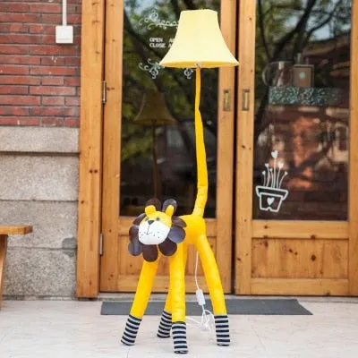 Children's Floor Lamp Coated with Cotton - Animal Shape