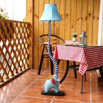 Children's Floor Lamp Coated with Cotton - Animal Shape