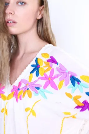 DON’T WANT SUMMER TO END EMBROIDERED KAFTAN KYRA