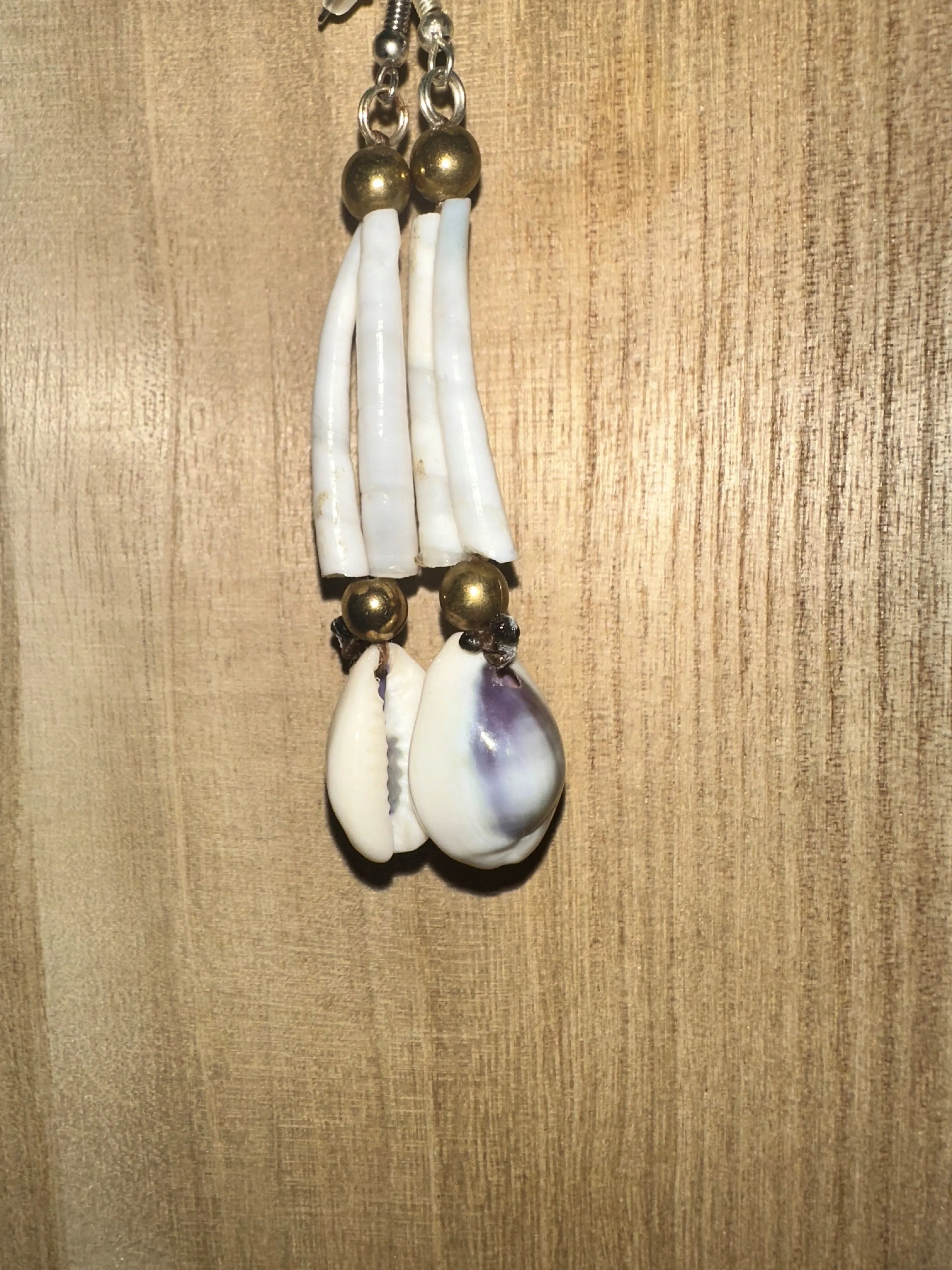 Earrings - Wampum and dentalium