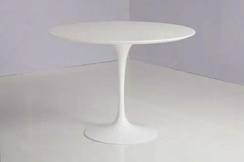 Eero Saarinen Tulip Table - Round Dining 59 Inch