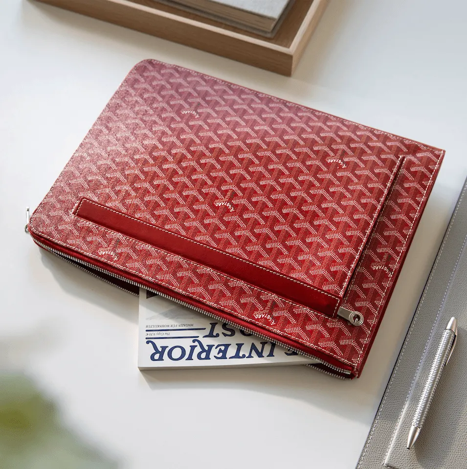 Goyard Red Porte Documents Sorbonne