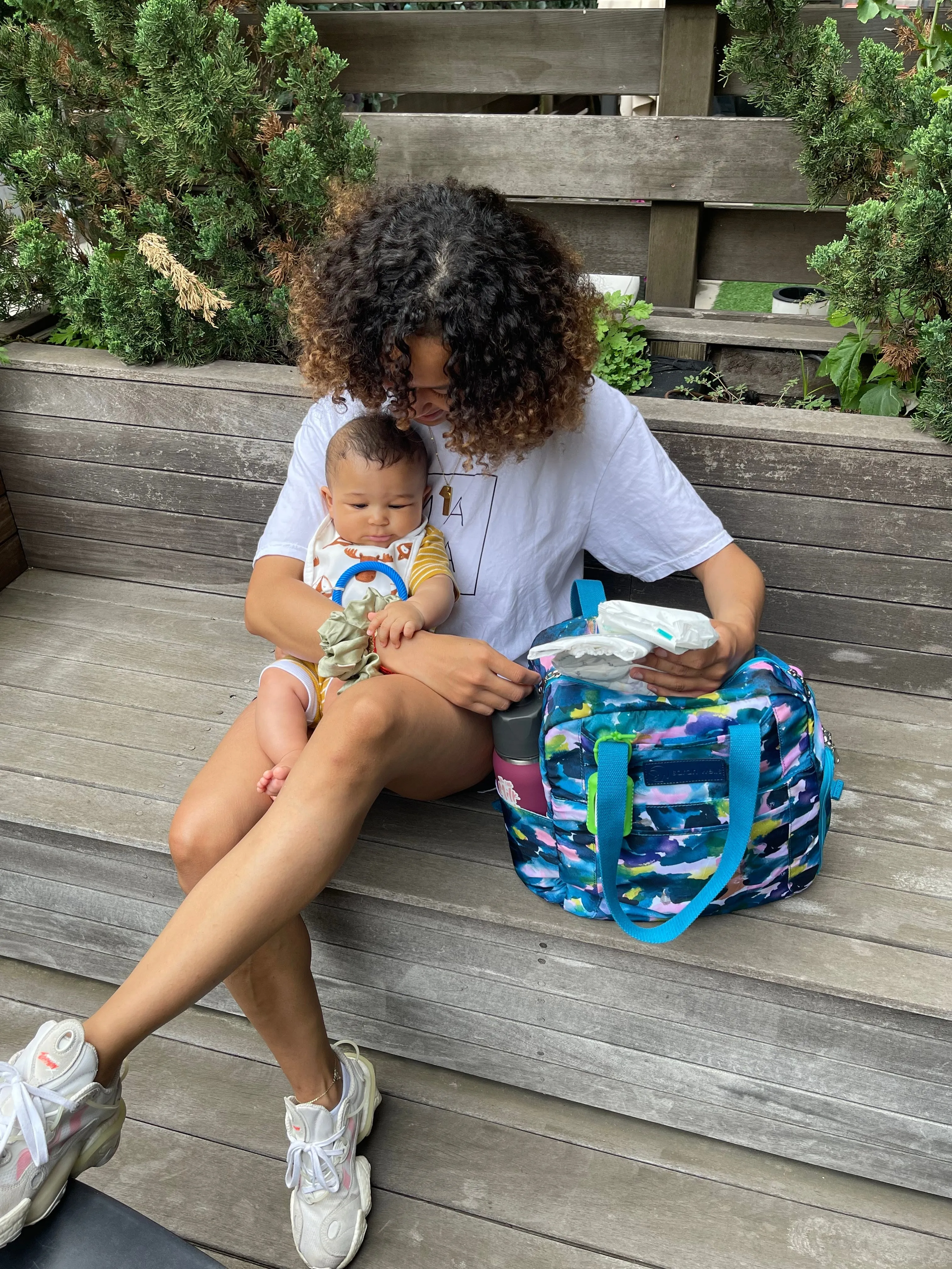 Kelly Breast Pump Backpack (Aquarelle)