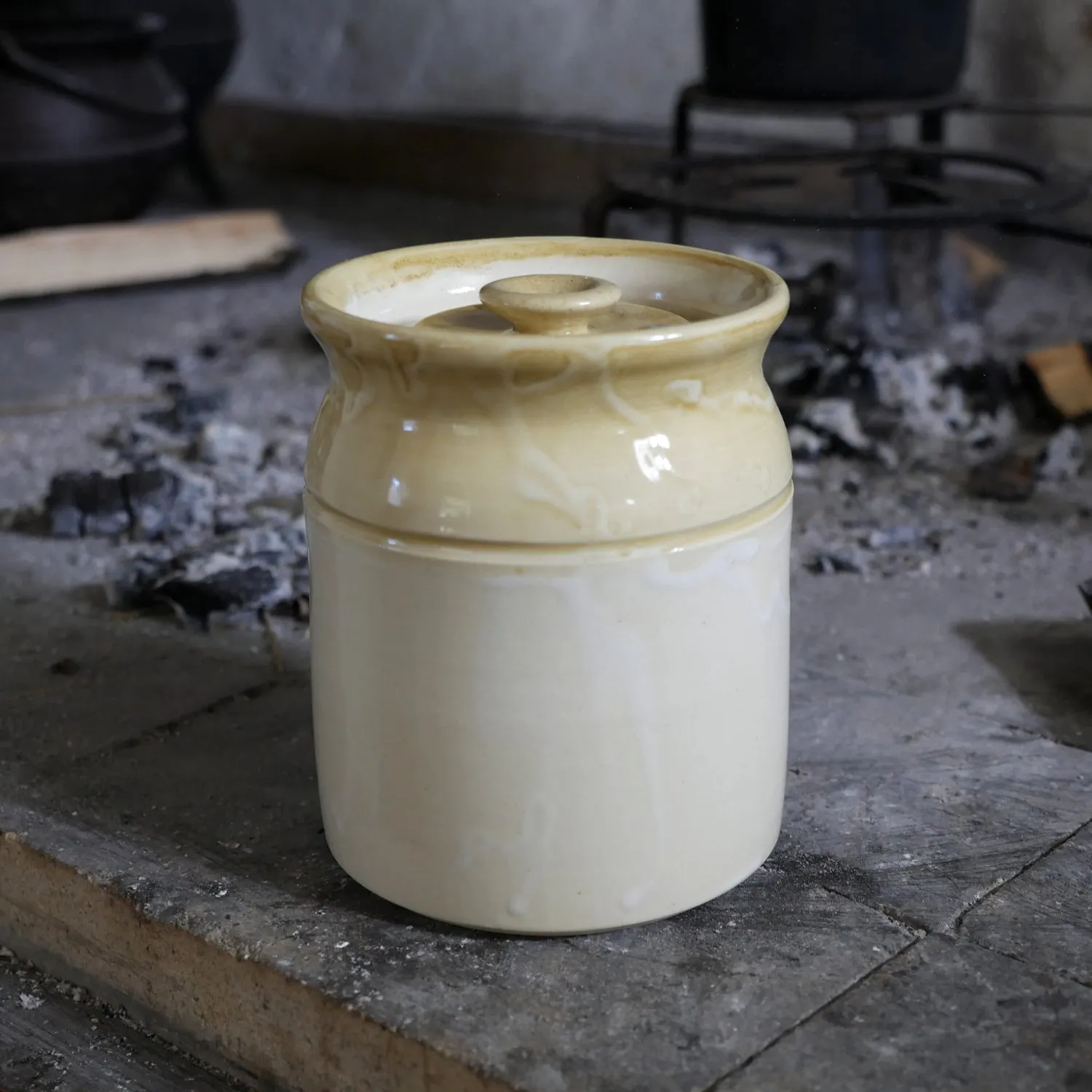 Lidded Crock Quart