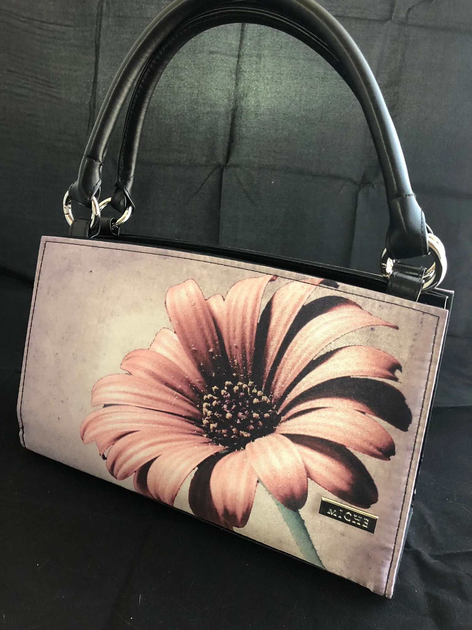 Pink Daisy Classic - CUSTOM! - RETIRED