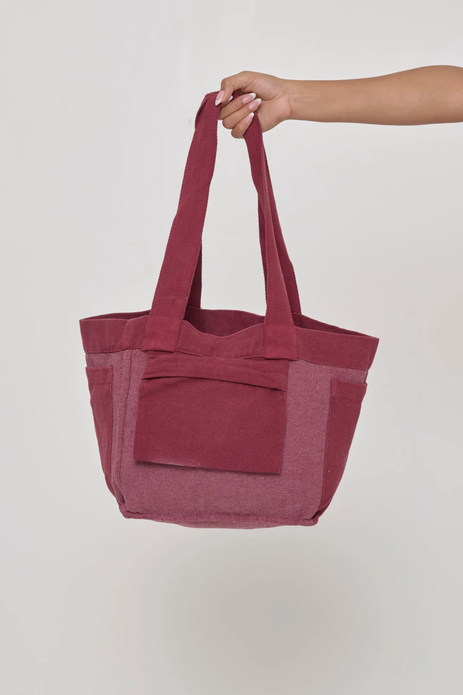 Reversible Pocket Closed-Loop Tote